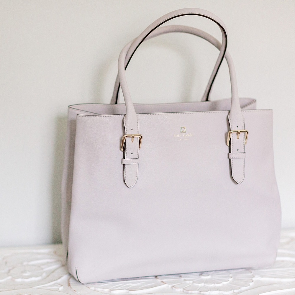 LIKE NEW KATE SPADE COVE STREET AIREL
